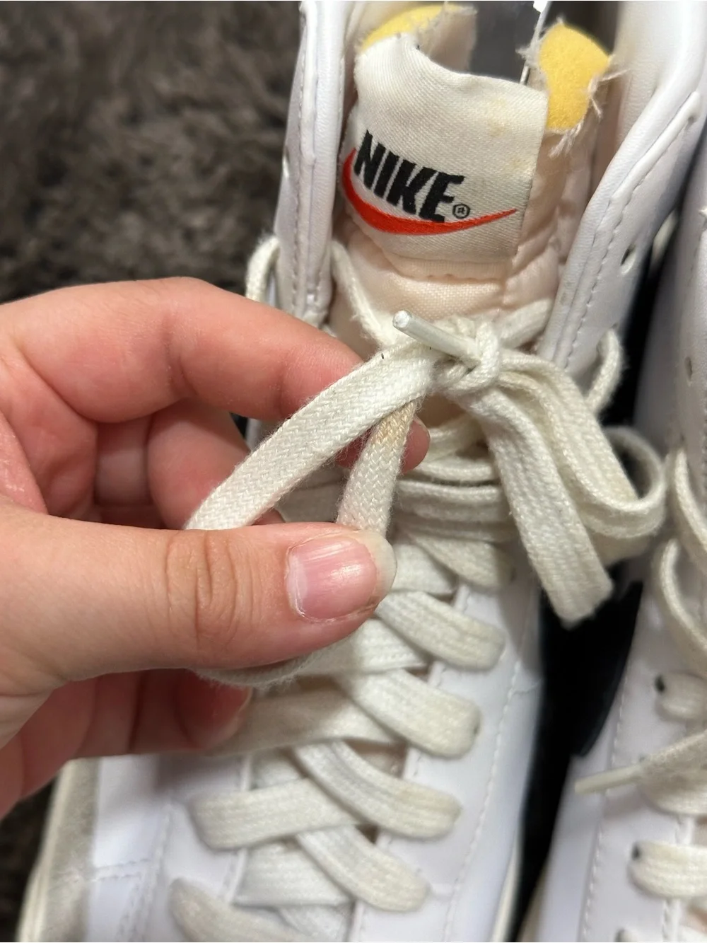 Nike White Black Blazer Mid '77 Vintage Sneakers Sz 8.5 Streetwear Skater Indie
